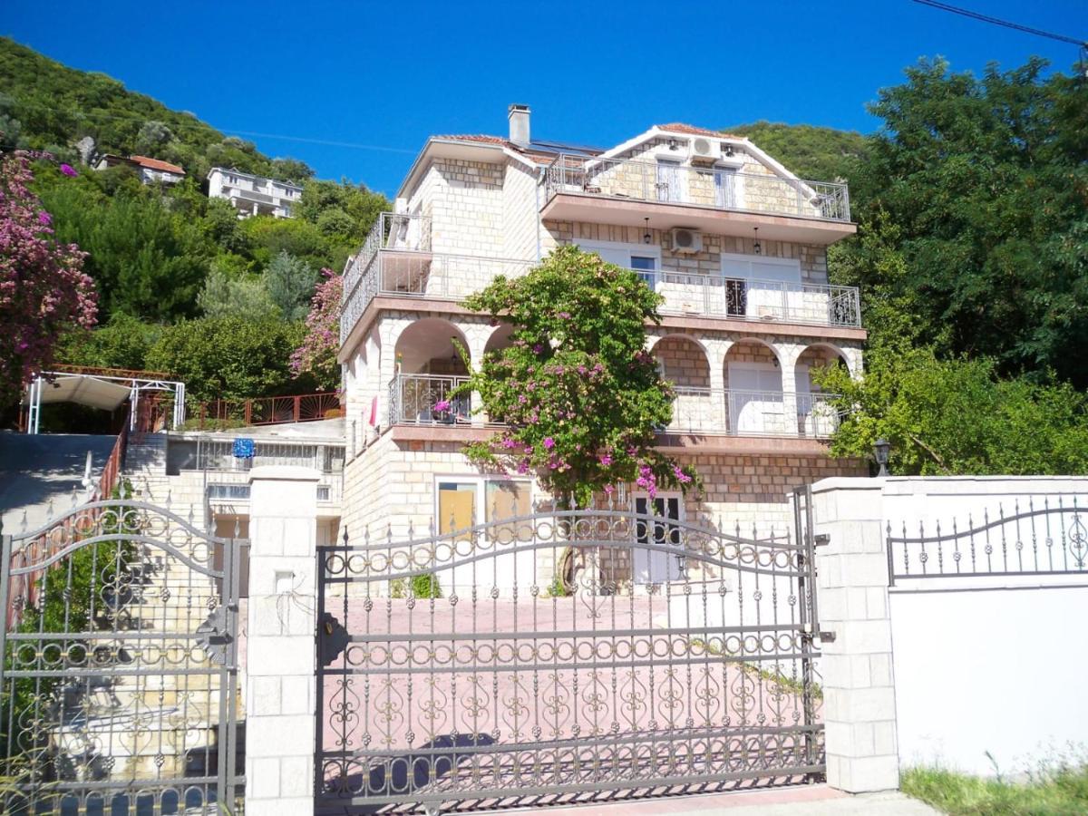 Vila Corovic Кумбор Екстер'єр фото