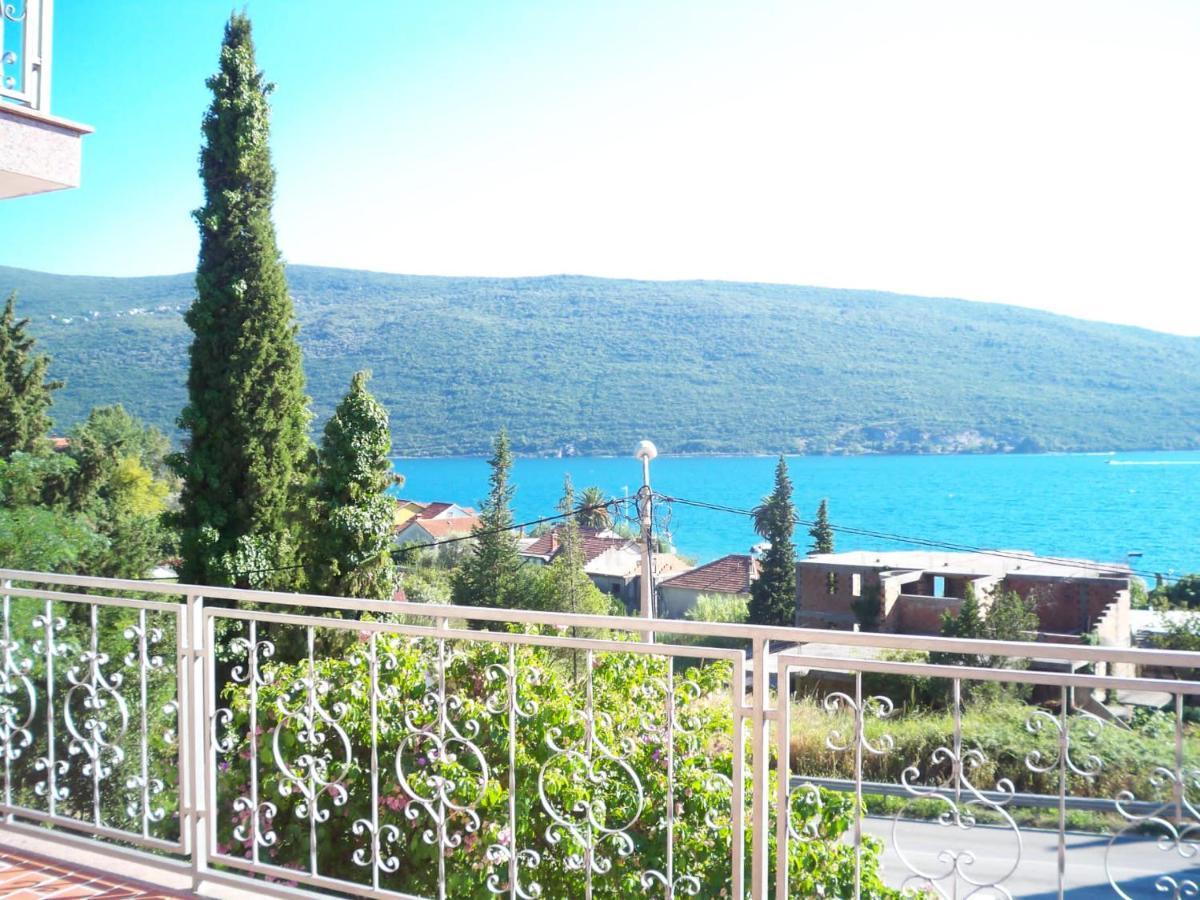 Vila Corovic Кумбор Екстер'єр фото