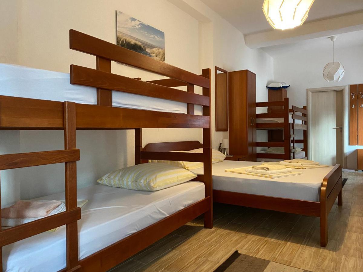 Vila Corovic Кумбор Екстер'єр фото
