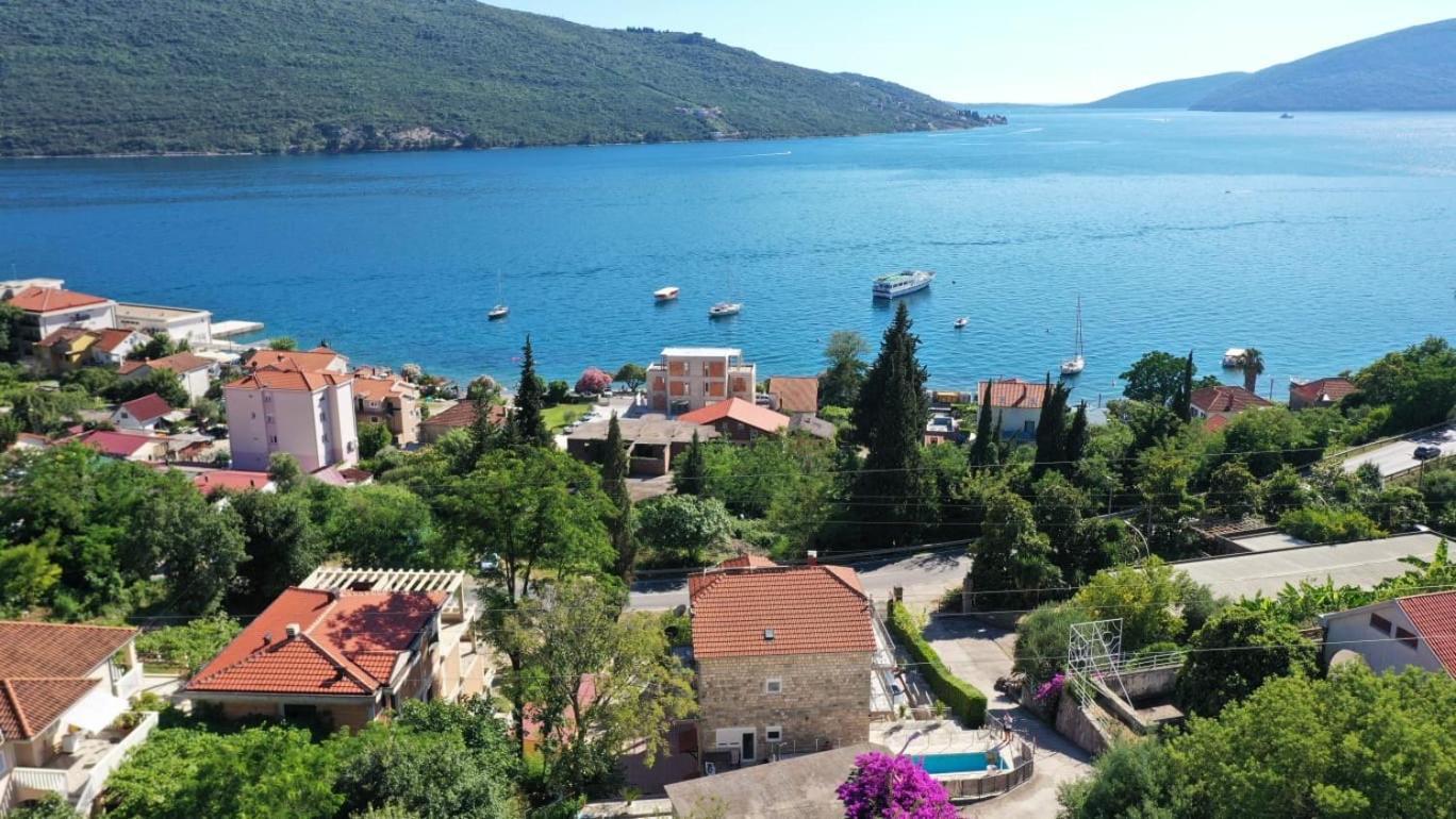 Vila Corovic Кумбор Екстер'єр фото
